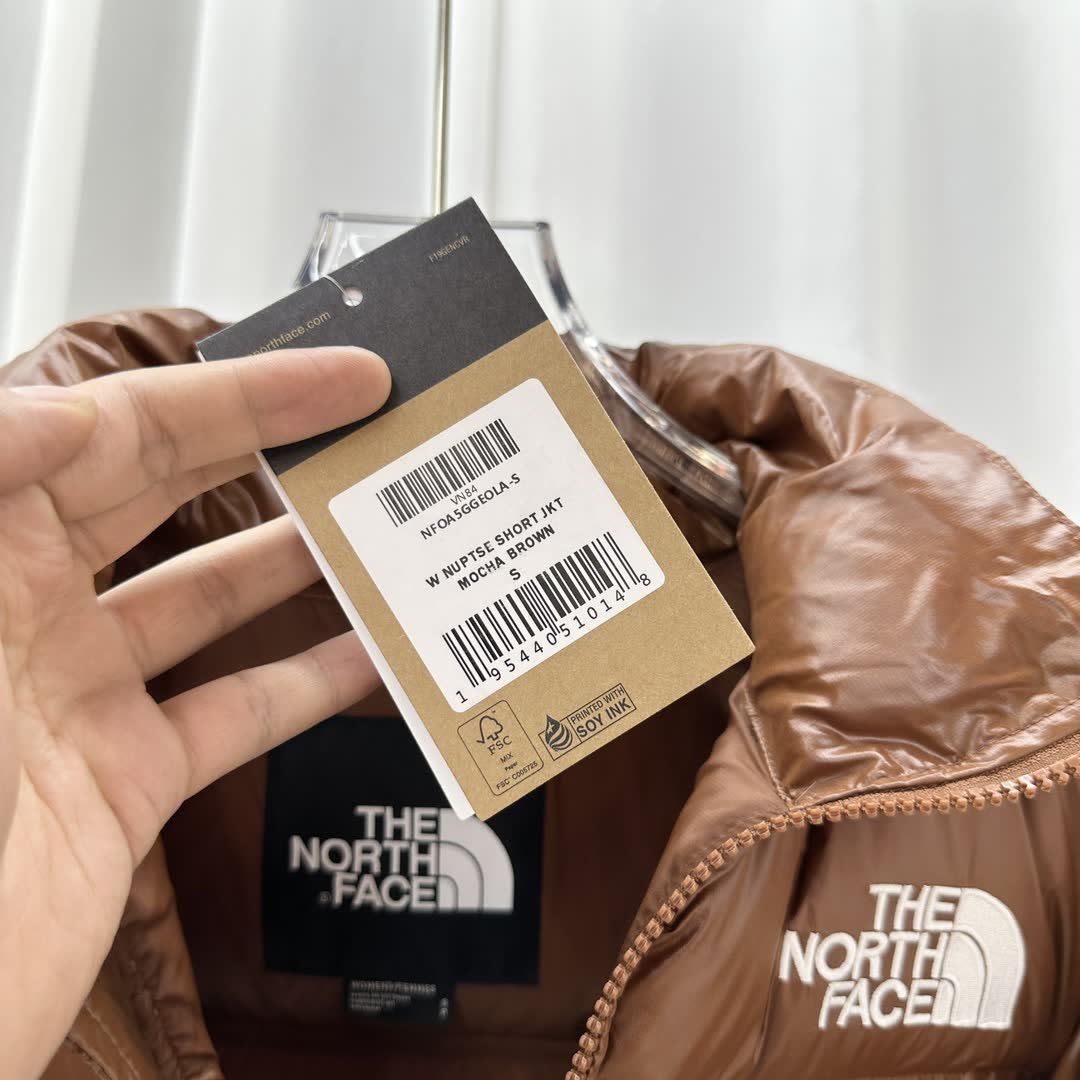 The North Face Nuptse Short Down Jacket NF0A5GGE
